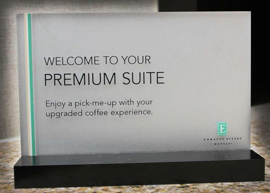 Embassy Suites Columbus - Airport Rom bilde