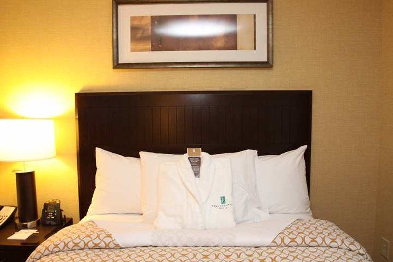 Embassy Suites Columbus - Airport Rom bilde
